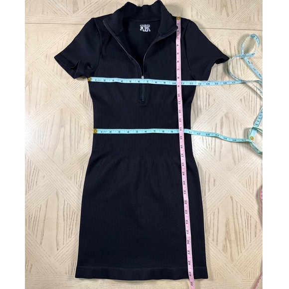 OQQ Black Ribbed Short Sleeve Zip Up Mock Neck Bodycon Mini Dress Compression S - Picture 8 of 12